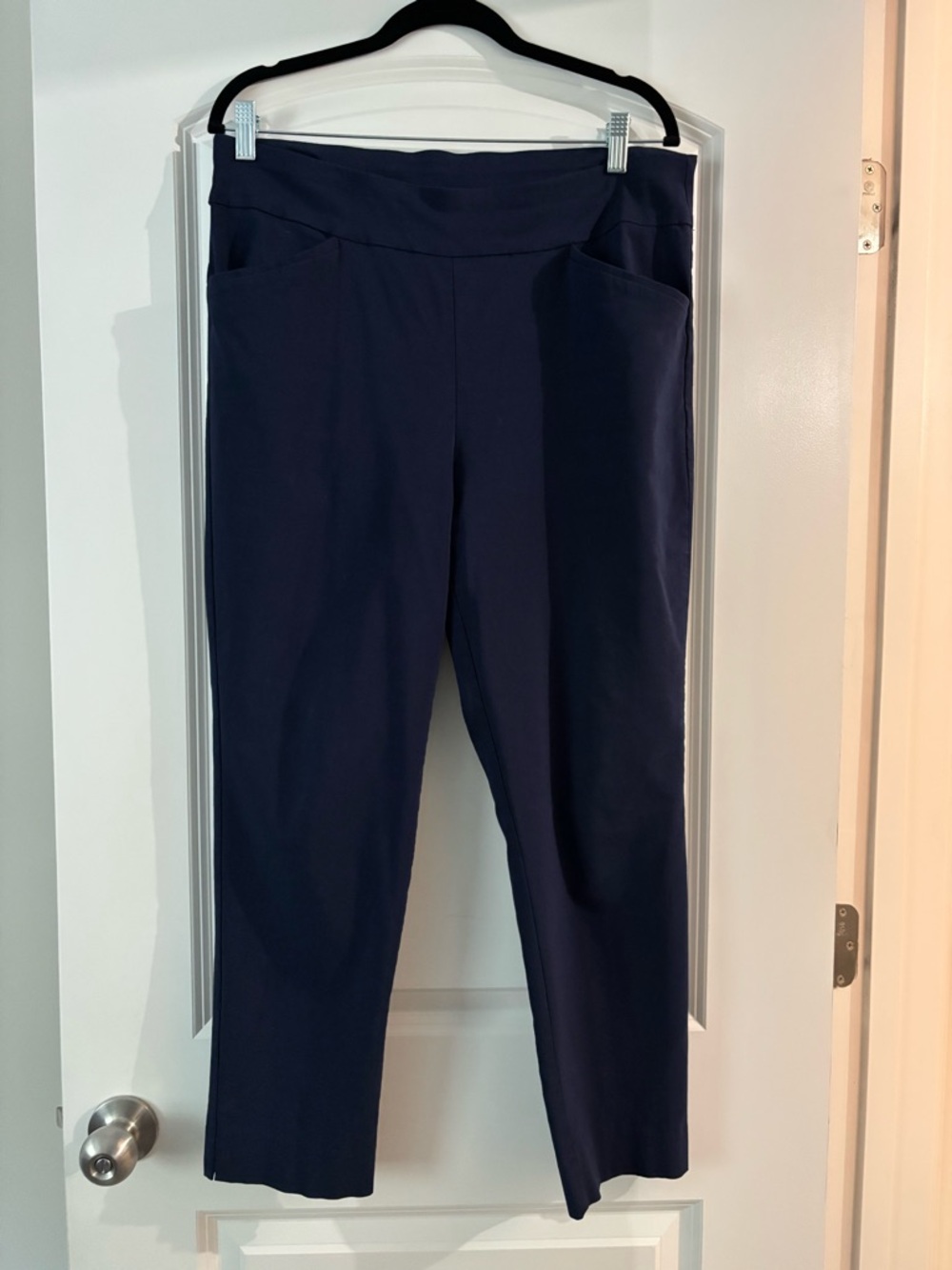 Chico's Perfect Stretch Dark Navy Straight-Leg Pull-On Pants